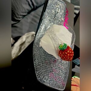 Silver Berry plastic Betsy Johnson sandals size 8